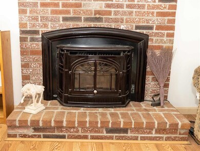 21 Raintree Dr, Londonderry, NH 03053 - photo 7