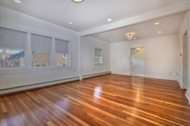 12 Armory St unit 2, Wakefield, MA 01880 - photo 3