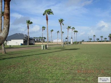 113 Jean Lafitte unit 6, Port Isabel, TX 78578 - photo 7