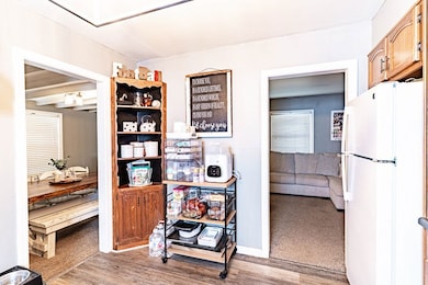 416 W 3rd Ave, Bristow, OK 74010 - photo 7