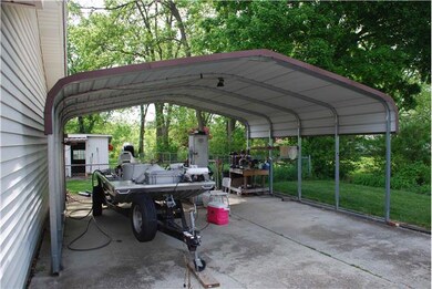 501 Oak St, Manchester, TN 37355 - photo 3