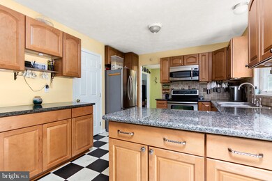 8503 Triple Crown Rd, Bowie, MD 20715 - photo 6