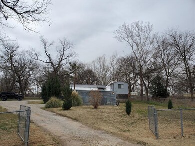 7113 Chippewa Trail, Weatherford, TX 76087 - photo 6