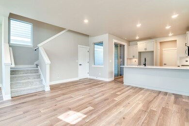 20832 SE Denver Dr, Bend, OR 97702 - photo 7