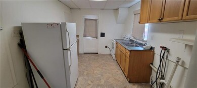 511 Main St unit 1, Slatington, PA 18080 - photo 4