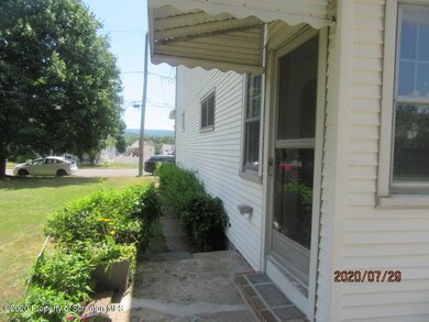 231 4th St, Olyphant, PA 18447 - photo 5