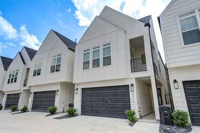 5719 White Magnolia St, Houston, TX 77091 - photo 2