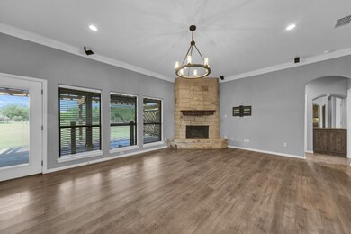 105 Oakbend Ct, Weatherford, TX 76088 - photo 7