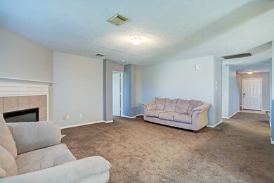 3104 Centennial Village Dr, Pearland, TX 77584 - photo 7