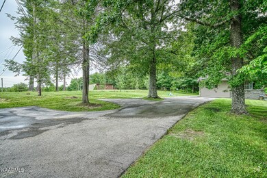 3068 Sparta Hwy unit 3068, Crossville, TN 38572 - photo 2