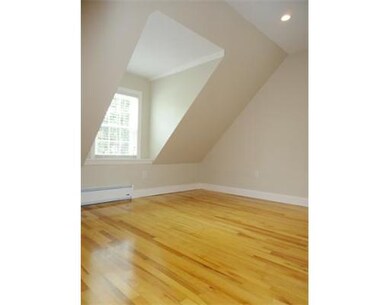 218 Court St unit 2nd Floor, Plymouth, MA 02360 - photo 6