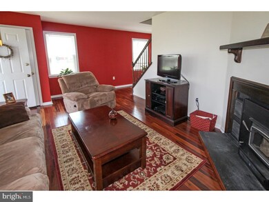 502 Barrington Ct, Sellersville, PA 18960 - photo 3