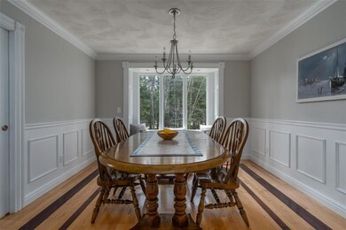 16 Woodland Dr, Londonderry, NH 03053 - photo 5