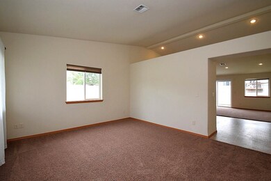 736 E Carrie Dr, Medical Lake, WA 99022 - photo 3