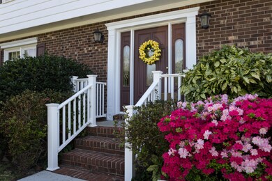 204 Converse Dr, Jacksonville, NC 28546 - photo 2