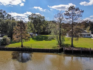 13322 Bayou Terrace Dr, St. Amant, LA 70774 - photo 2