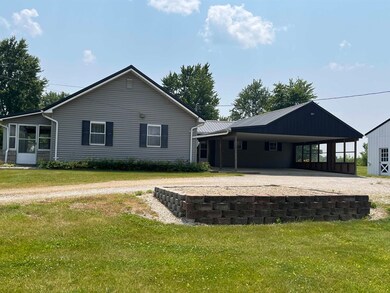 10827 Us Highway 231, Loogootee, IN 47553 - photo 5