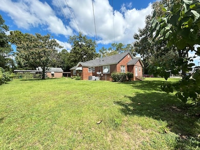 1130 Benjamin Ave, Albany, GA 31707 - photo 5