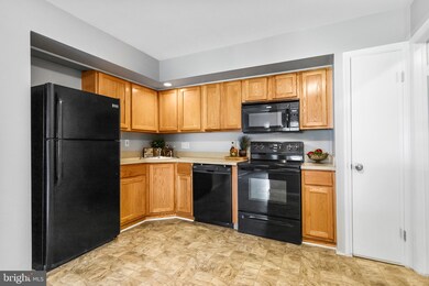 164 Bishop Dr, Aston, PA 19014 - photo 5