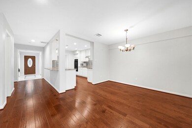 14130 Misty Meadow Ln, Houston, TX 77079 - photo 3