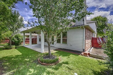 29807 Sunwillow Creek Dr, Spring, TX 77386 - photo 3