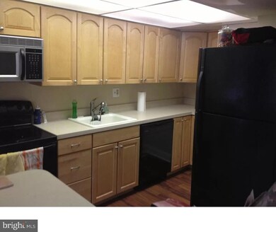 218 Arbour Ct, North Wales, PA 19454 - photo 6