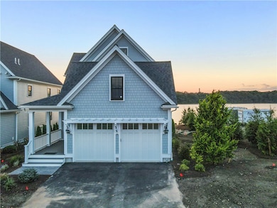 132 E Point Dr, East Providence, RI 02916 - photo 3