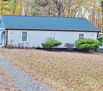 201 Hugh Caldwell Rd, Charlotte, NC 28214 - photo 2