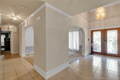 DUAL OPENING TO FORMAL DINING OR STUDY