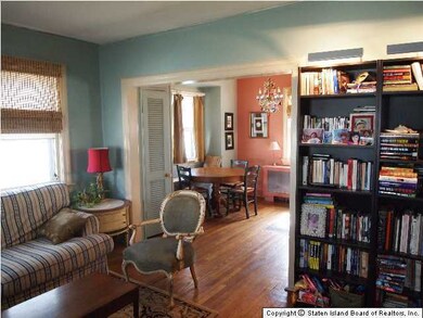 12 Markham Place, Staten Island, NY 10314 - photo 4