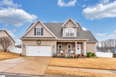 29 Hidden Springs Ln, Taylors, SC 29687 - photo 2