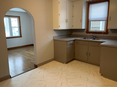 1113 E Southern Ave, Bucyrus, OH 44820 - photo 7