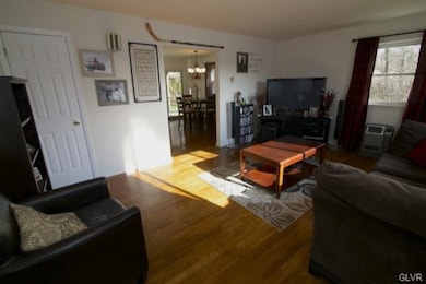 6280 Glen Ct, Germansville, PA 18053 - photo 2