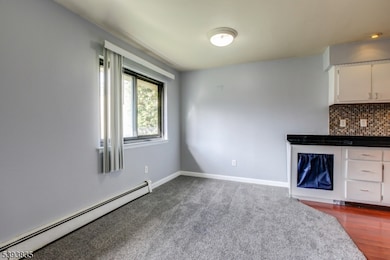 401 U S 22 unit E, North Plainfield, NJ 07060 - photo 6
