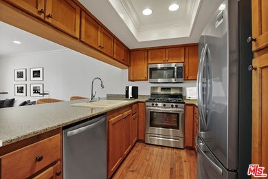 1430 N Harper Ave unit 307, West Hollywood, CA 90046 - photo 3