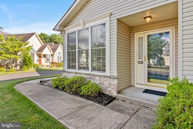 964 Daylily Dr unit V154, Langhorne, PA 19047 - photo 2