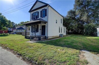 1526 Savannah Ave, Saint Joseph, MO 64505 - photo 2