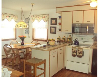 2 Oxbridge Way, Milford, NH 03055 - photo 3