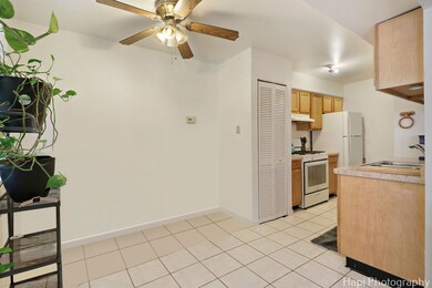 2572 Berkshire Ct unit 2, Waukegan, IL 60087 - photo 7