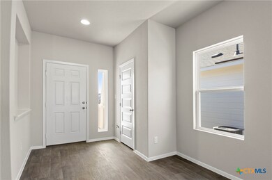 5_Foyer2