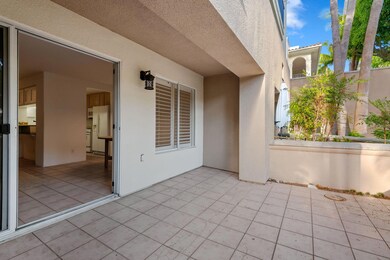 7-web-or-mls-07 - Patio