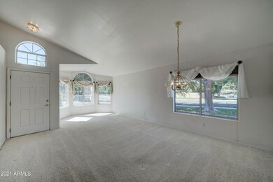 1702 E Commonwealth Cir, Chandler, AZ 85225 - photo 5