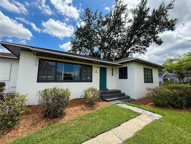 1004 Fleck Ave, Orlando, FL 32804 - photo 5