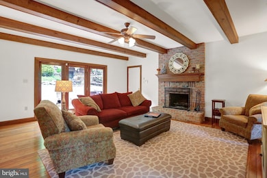 38 Hessian Blvd, Reading, PA 19607 - photo 5