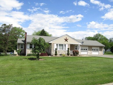 317 Spruce St, Walnutport, PA 18088 - photo 2