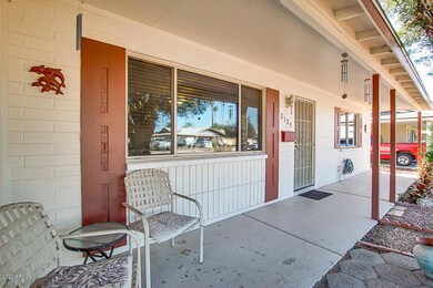 Front Patio-Del Campo