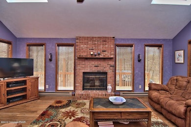 148 Laurel Ln, Blakeslee, PA 18610 - photo 3