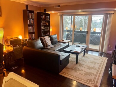 125 Van Zandt Ave unit 206, Newport, RI 02840 - photo 7