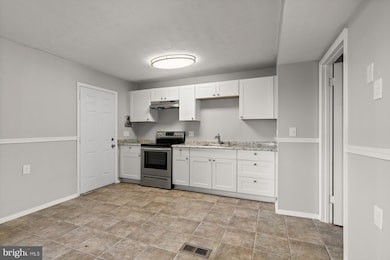 14 Mitnick Ct, Nottingham, MD 21236 - photo 6