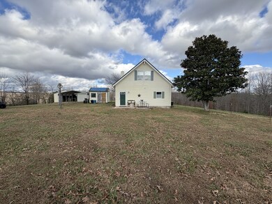 150 Limo View Ln, Hohenwald, TN 38462 - photo 2